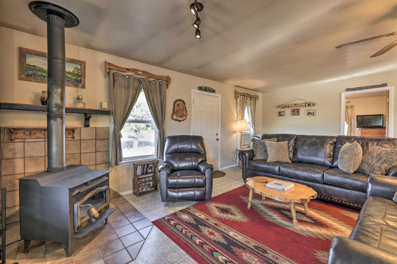 Quiet Pagosa Springs Cabin Lake And Mountain Views! Exteriör bild